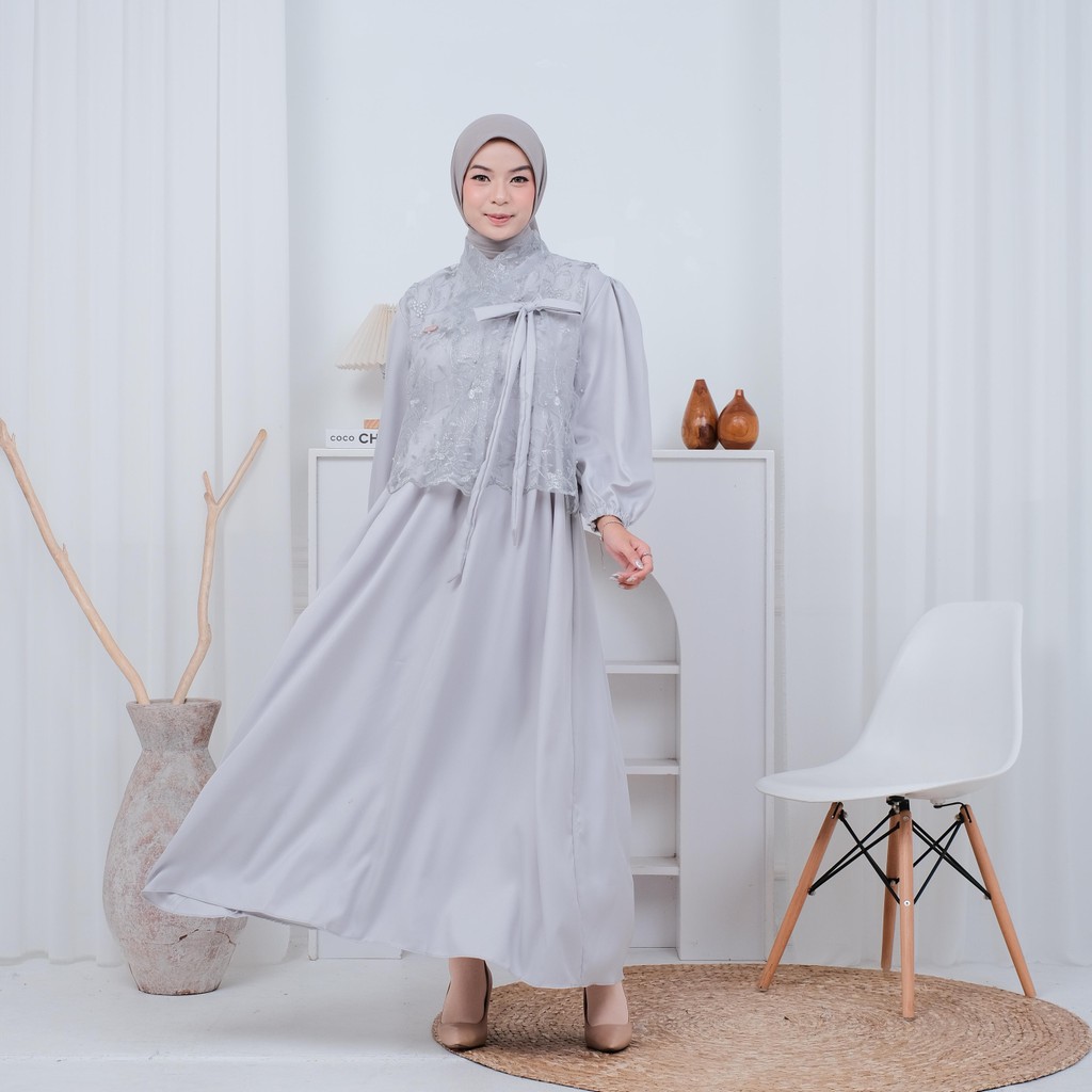 Hanin Dress