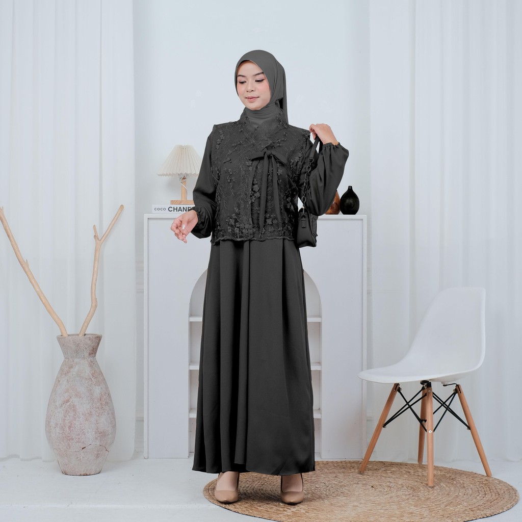 Hanin Dress